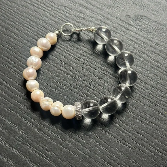 *NWT* Freshwater Pearl and Clear Crystal Bead Bracelet - Picture 4 of 4